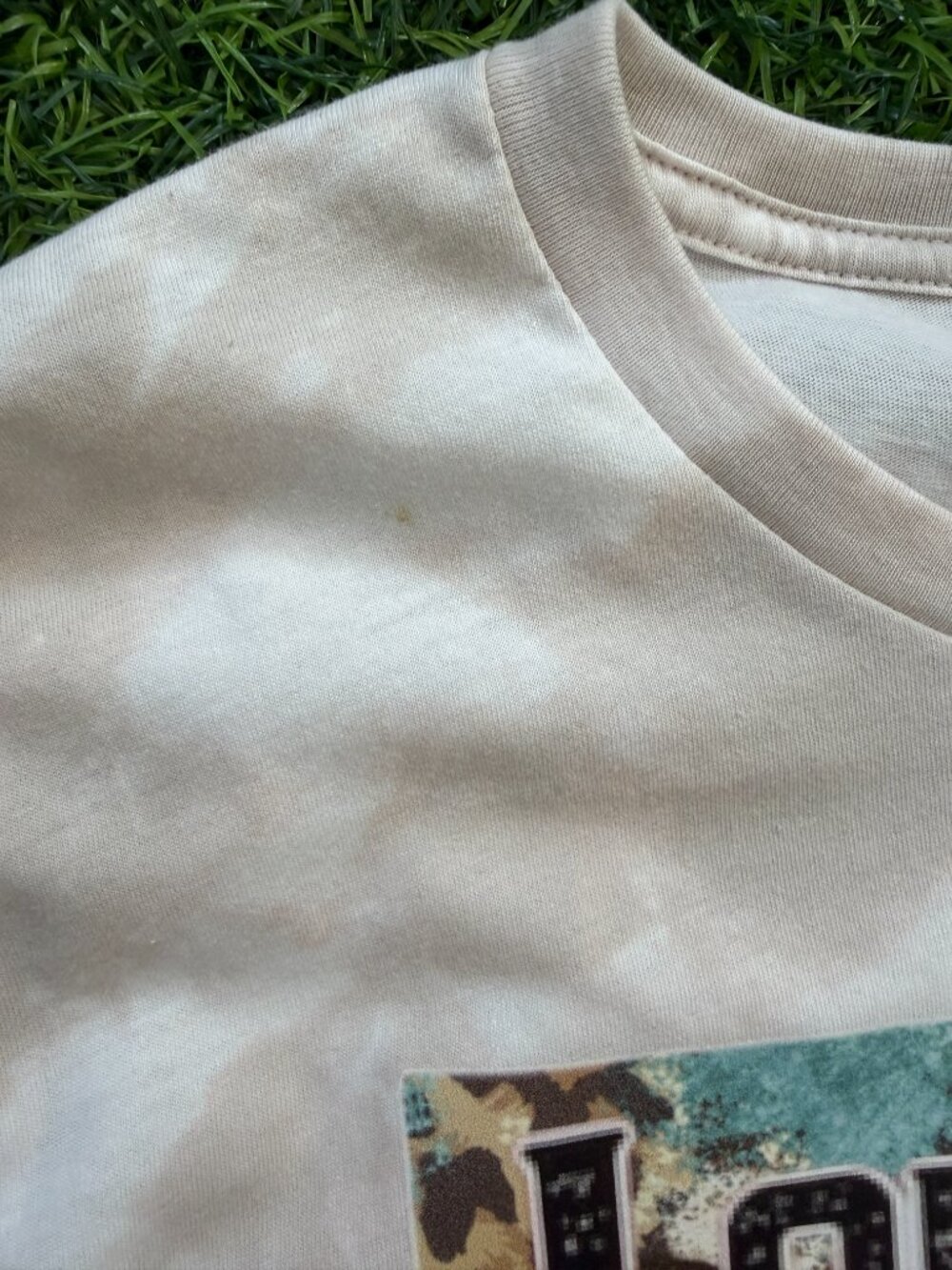 NOT PERFECT NWT Long Live Cowgirls Bleached Tee - Picture 3 of 3